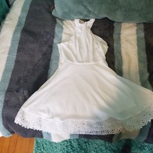 White high crosses neck dress